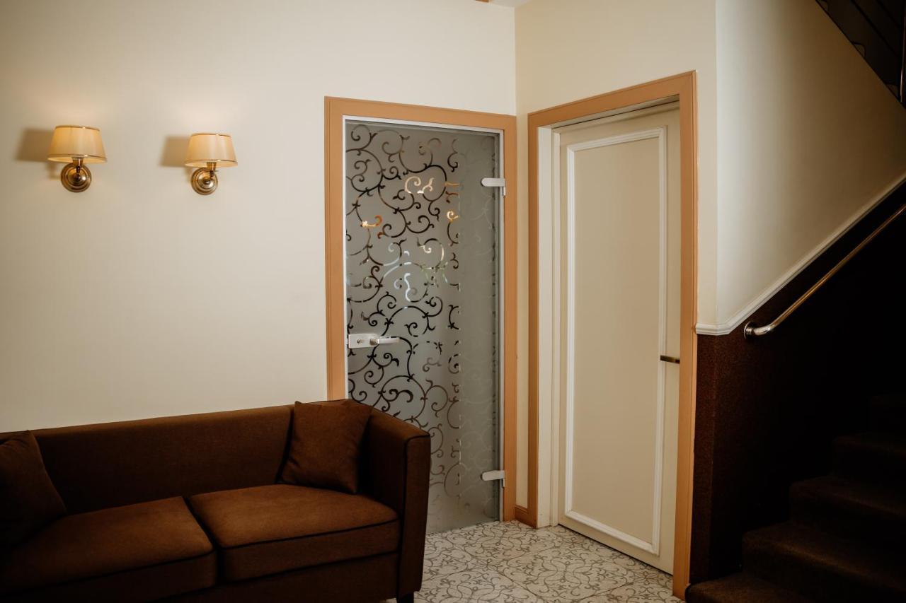 بوريسبول Non-Stop Economy Hotel المظهر الخارجي الصورة