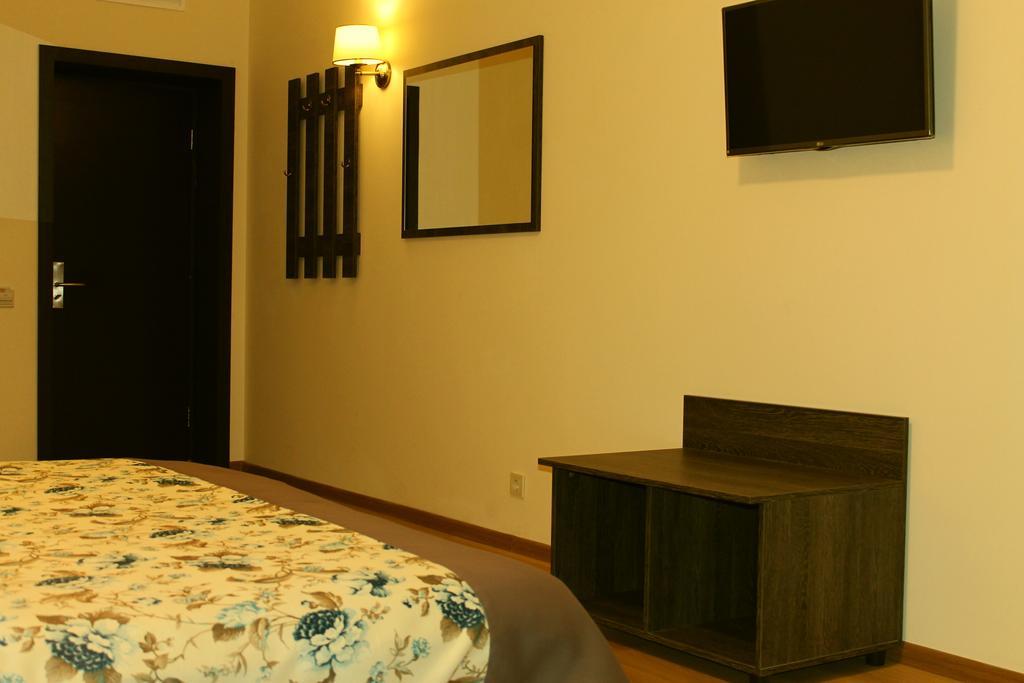 بوريسبول Non-Stop Economy Hotel المظهر الخارجي الصورة