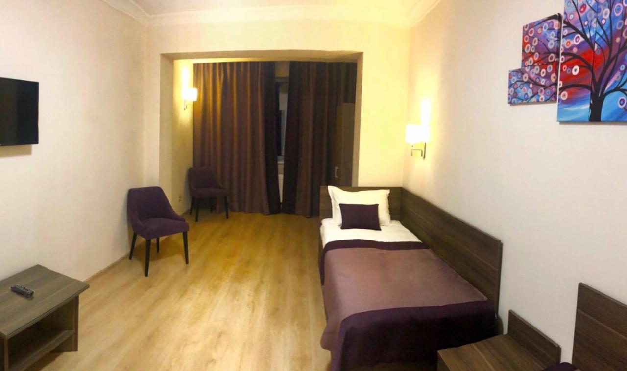 بوريسبول Non-Stop Economy Hotel المظهر الخارجي الصورة